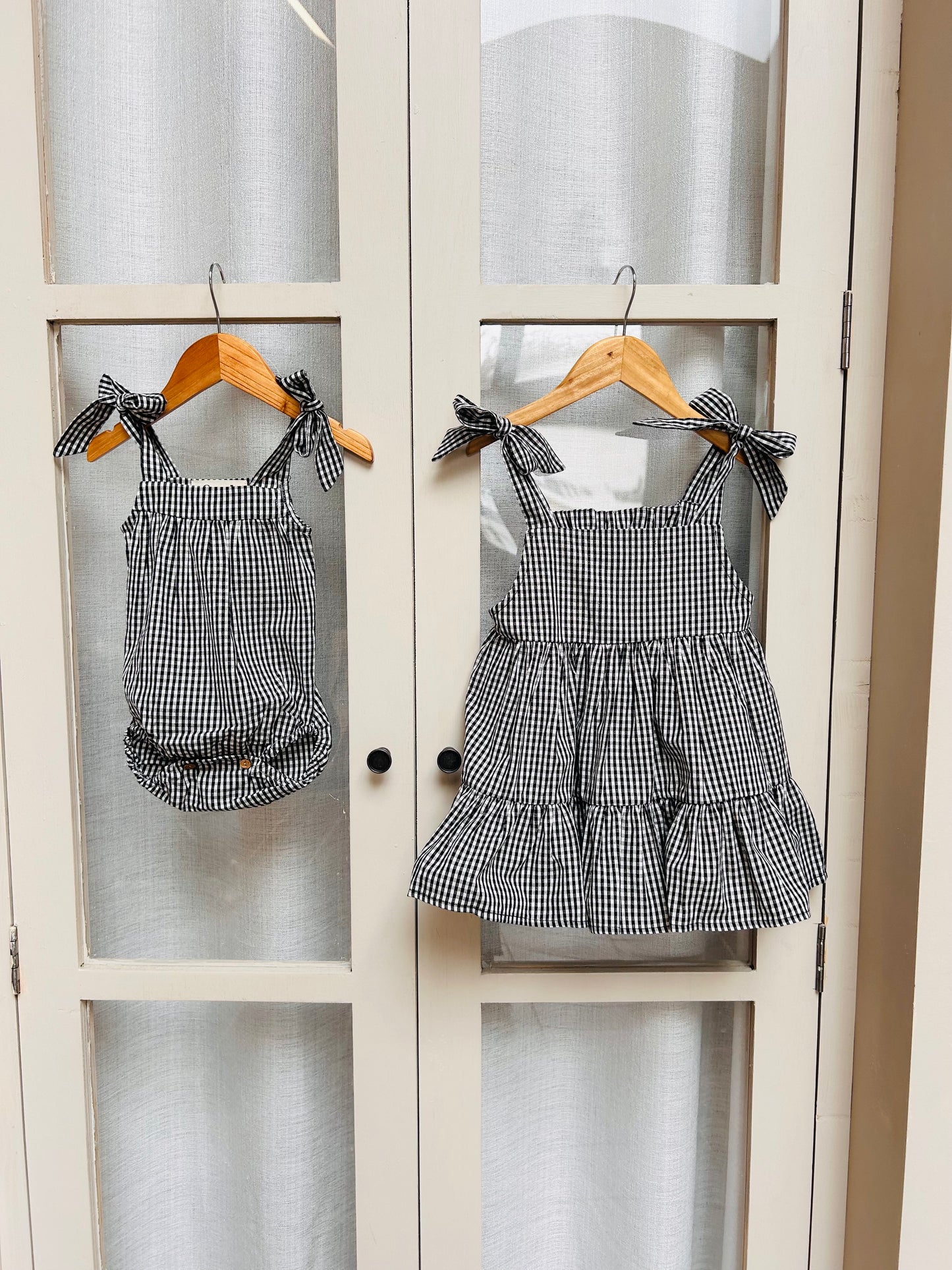 Girls Annie Dress (Black Gingham)